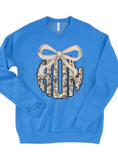 Load image into Gallery viewer, Camo Monogram with Bow
